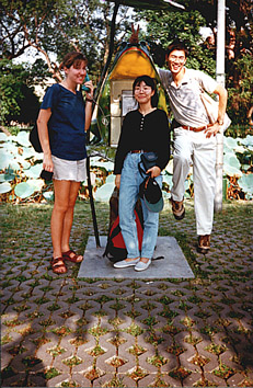 karin sophie and albert with the frog phone